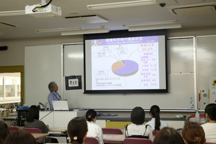 学科紹介の様子